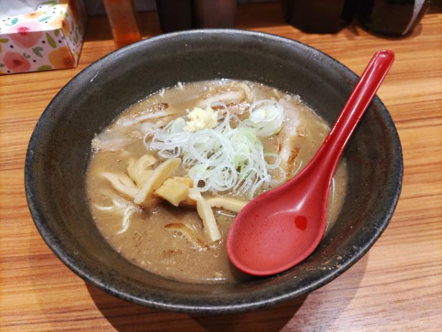 煮干しラーメン88