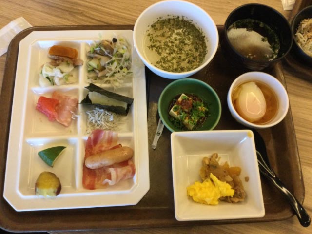 Hotel well season 朝食ビュッフェ